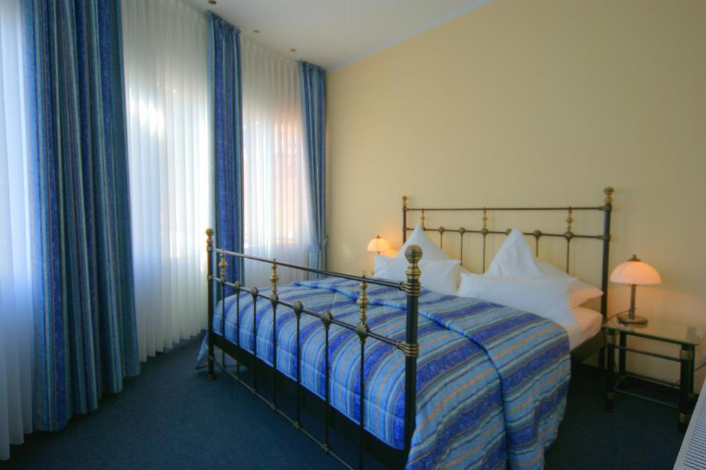 Kurparkhotel Warnemuende Rostock Værelse billede